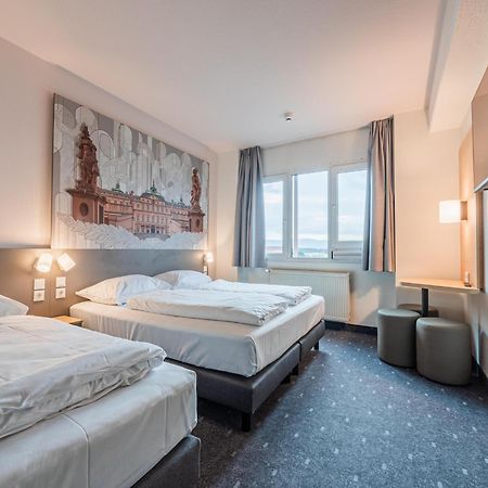 B&B Hotel Rastatt Bagian luar foto