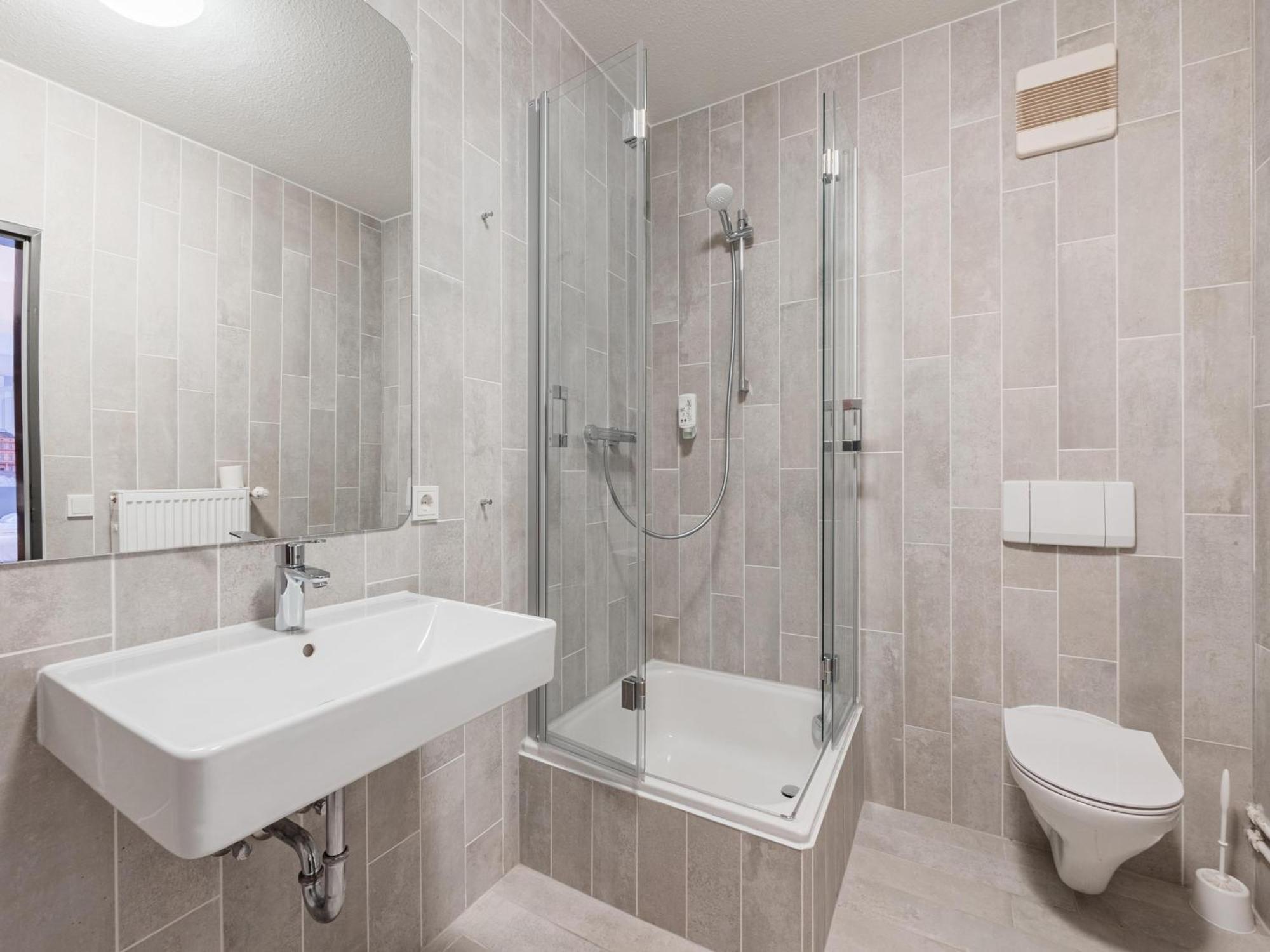 B&B Hotel Rastatt Bagian luar foto